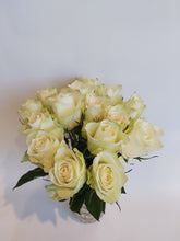 Last inn bildet i Galleri-visningsprogrammet, Rosebukett av våre kvalitetsroser
